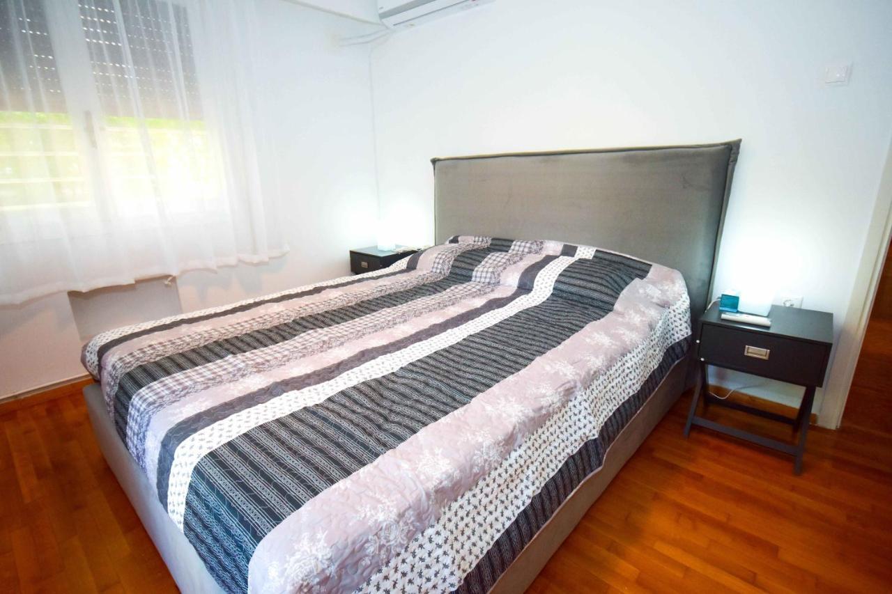 Filoxenia Apartment Athènes Extérieur photo